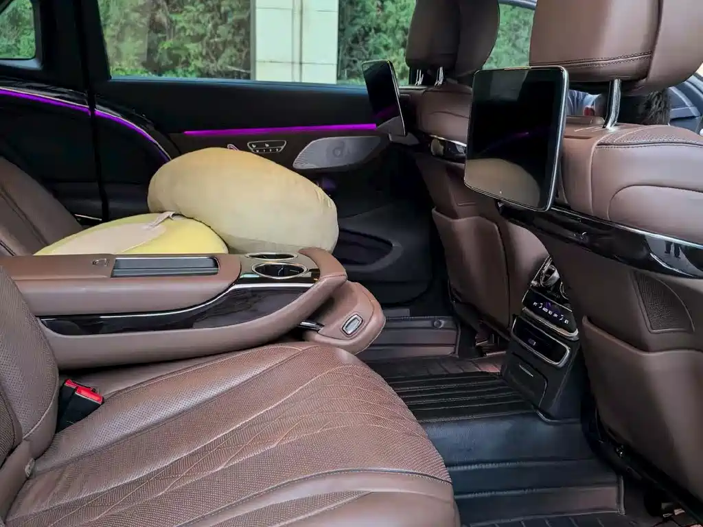 Mercedes-Benz S-Class — миниатюра 8