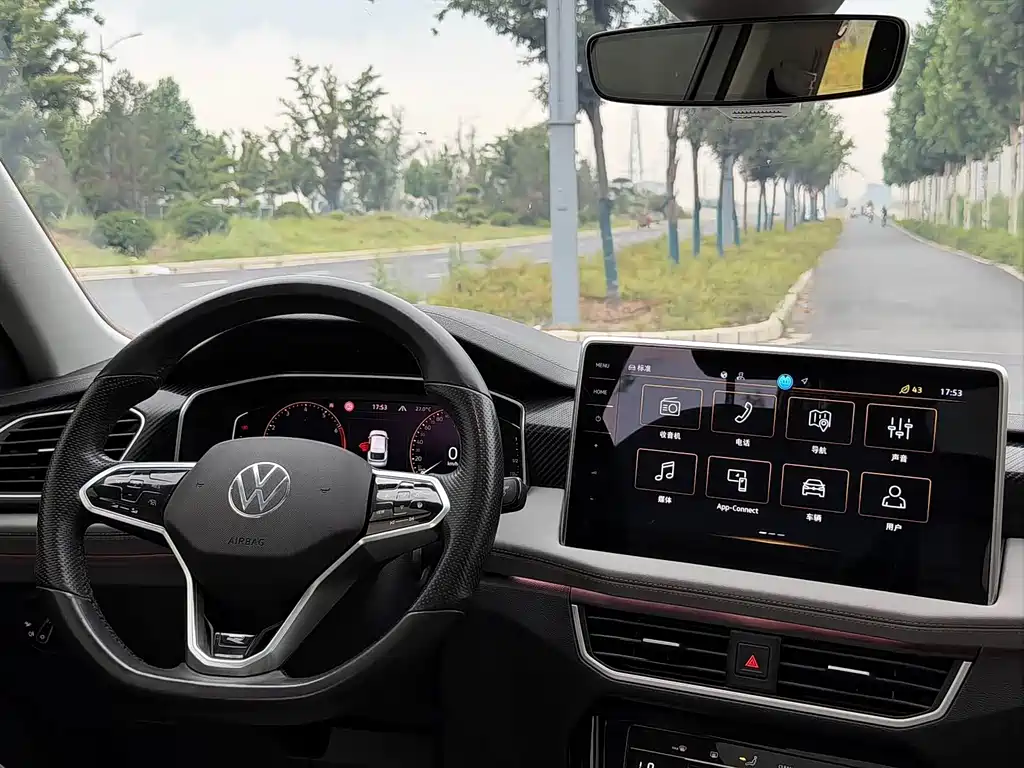 Volkswagen X — миниатюра 10