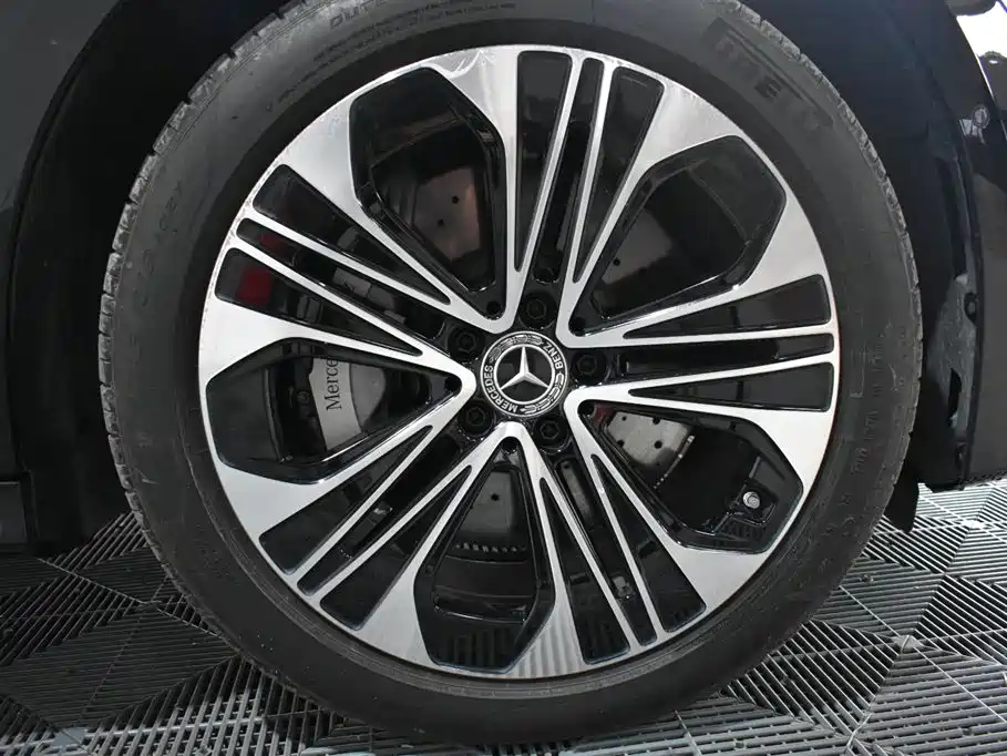 MERCEDES-BENZ E CLASS NEW ENERGY