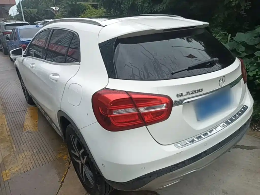 Mercedes-Benz GLA 2016 GLA 200 Fashion