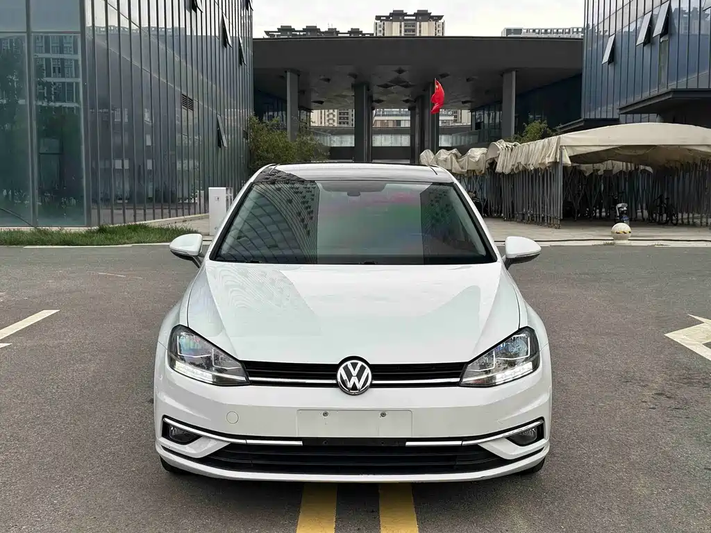 Volkswagen Golf — миниатюра 2