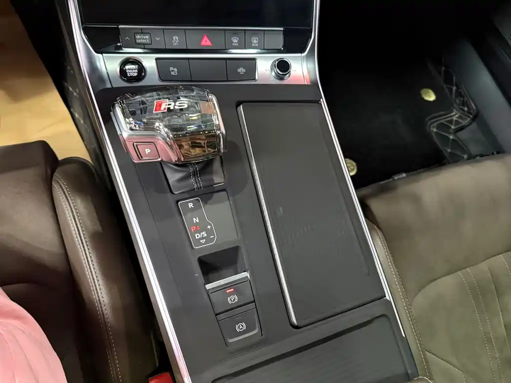 Audi A7L — миниатюра 14