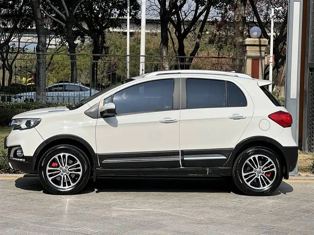 HAVAL H1