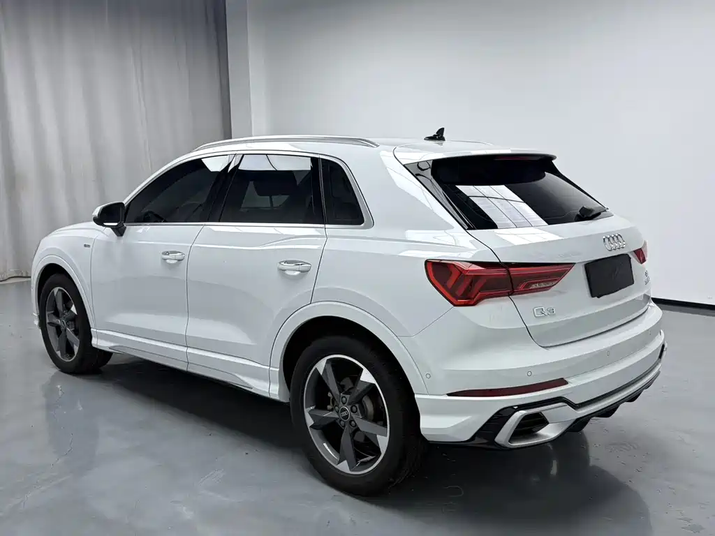 Audi Q3 — миниатюра 9