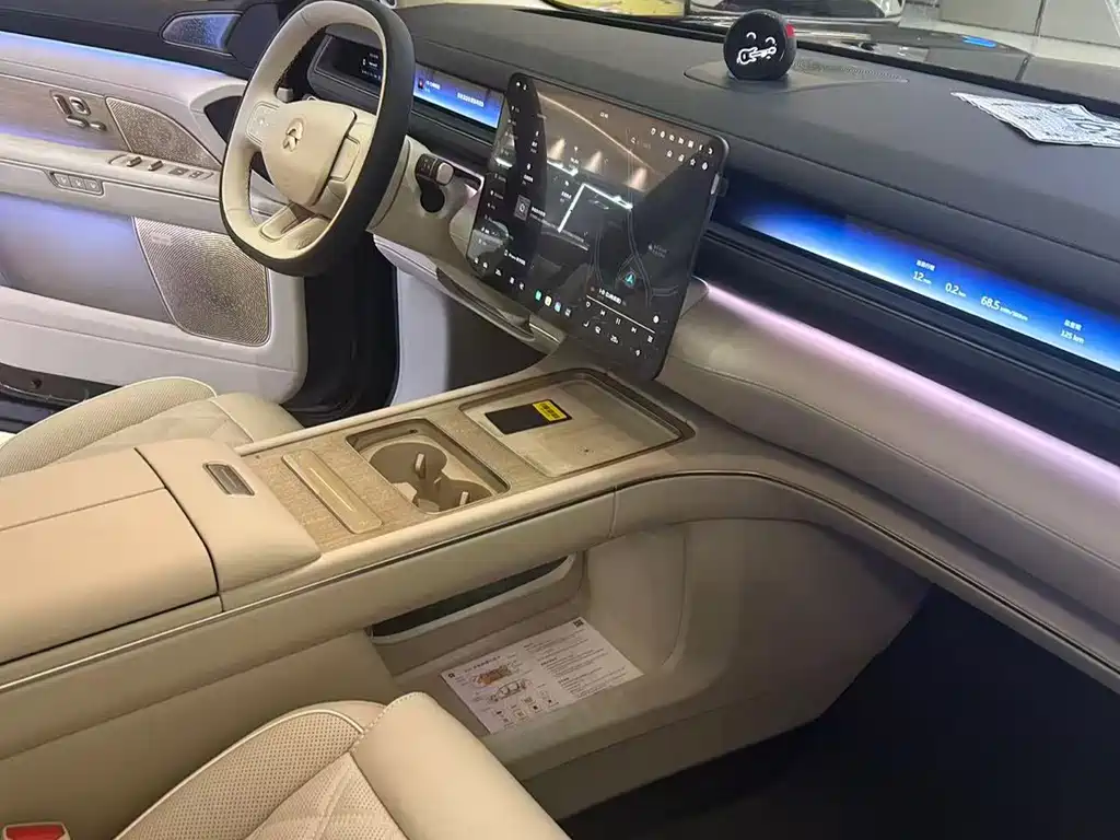 NIO ES8 2026 мест Executive Luxury