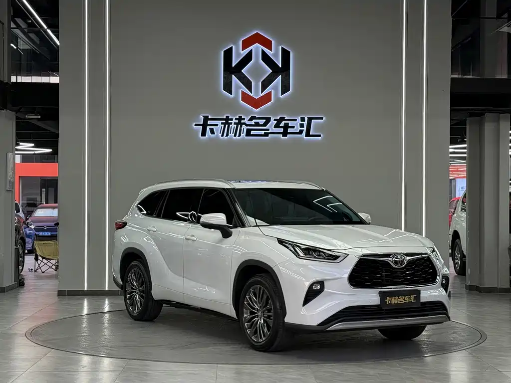 Toyota Highlander — миниатюра 2