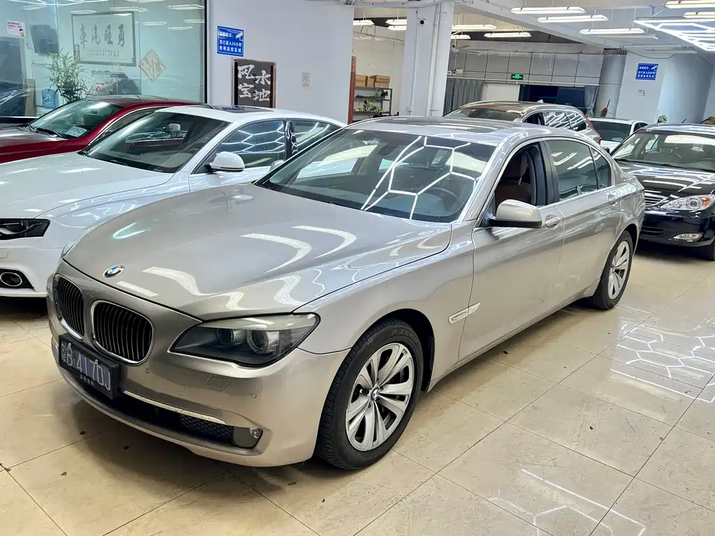 BMW 7 Series 2010