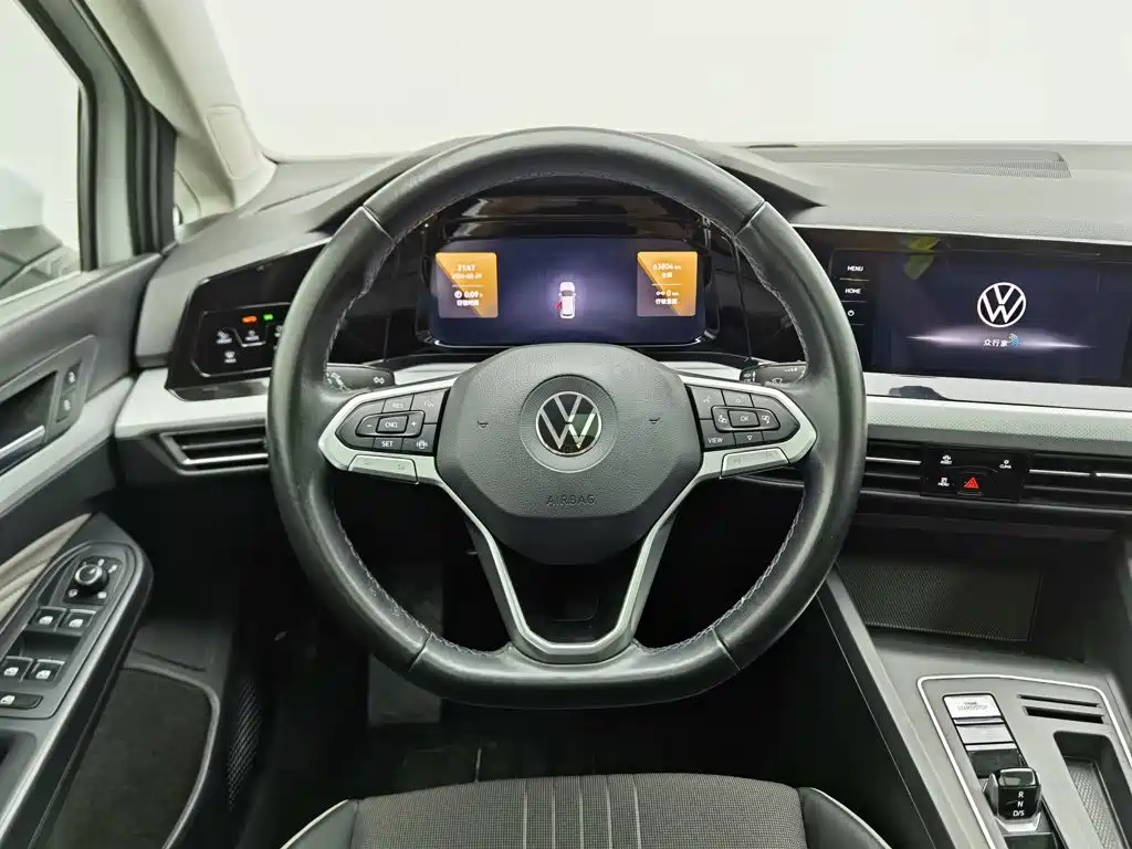 Volkswagen Golf — миниатюра 11