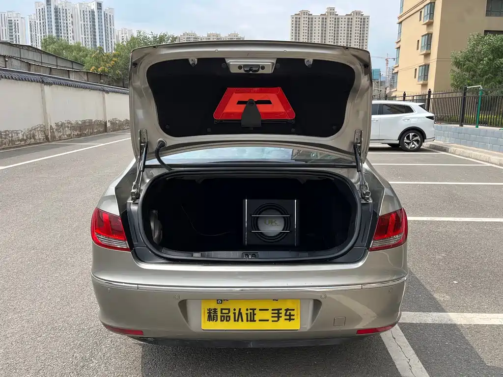 Peugeot 408 1.6L Manual Comfort Edition, фото 14