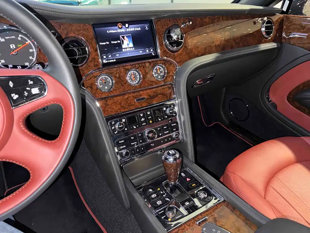 Bentley Mulsanne — миниатюра 12