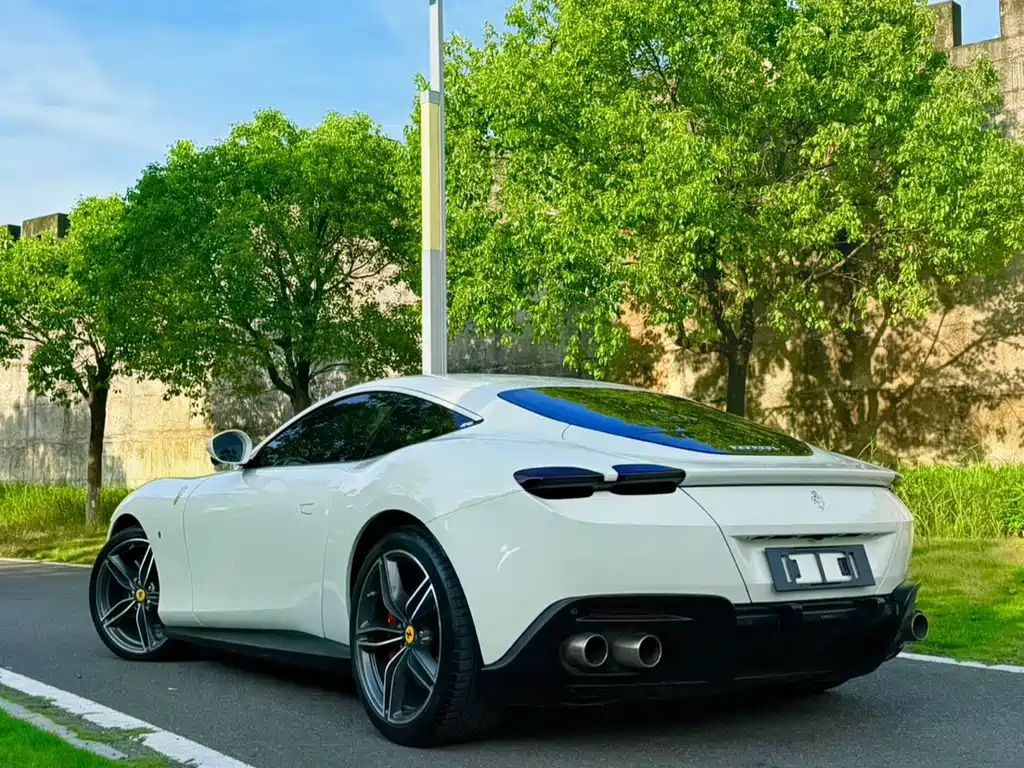 Ferrari Roma — миниатюра 22