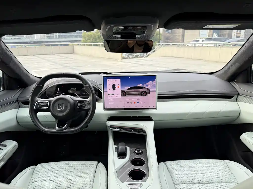 ZEEKR EXTREME KRYPTON 001