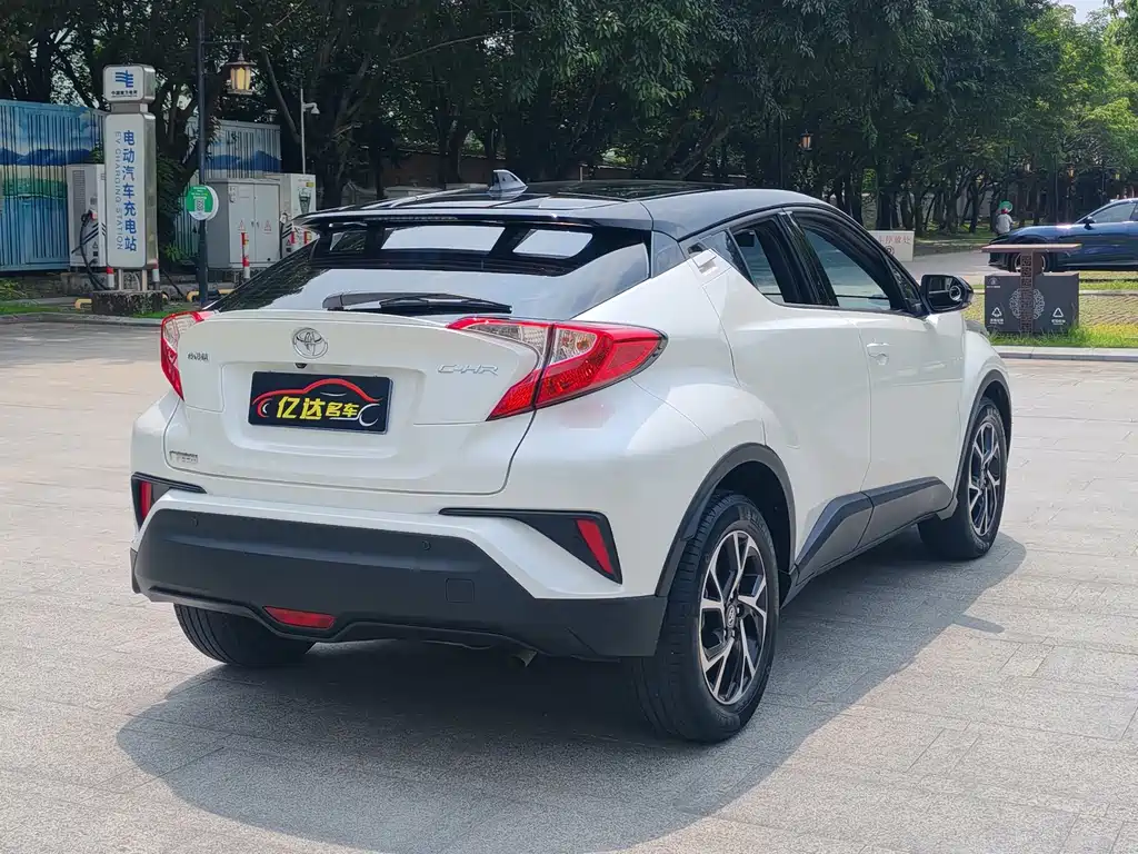 Toyota C-HR — миниатюра 25