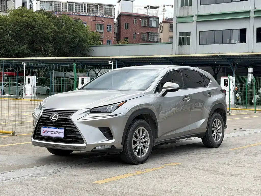 Купить Lexus NX