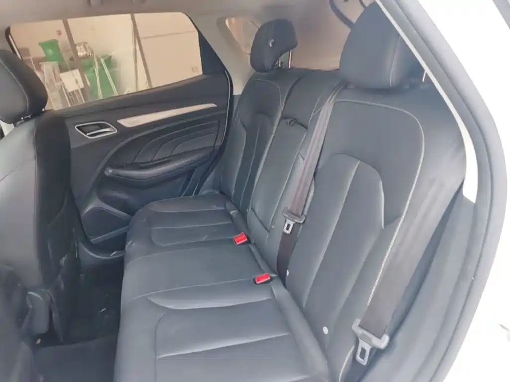 Roewe RX3 — миниатюра 17