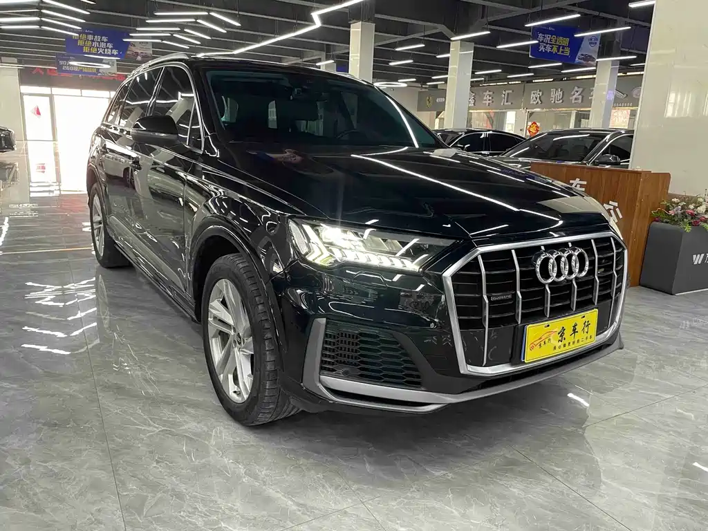 Audi Q7 — миниатюра 3