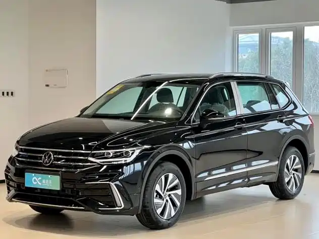 VOLKSWAGEN TIGUAN L NEW ENERGY 2025