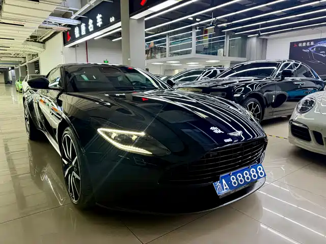 aston-martin db11