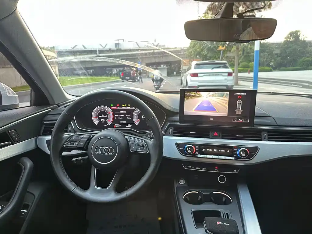 Audi A4L — миниатюра 12