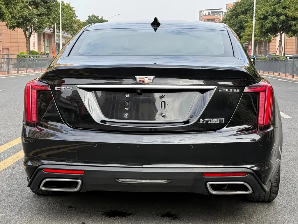 CADILLAC CT5