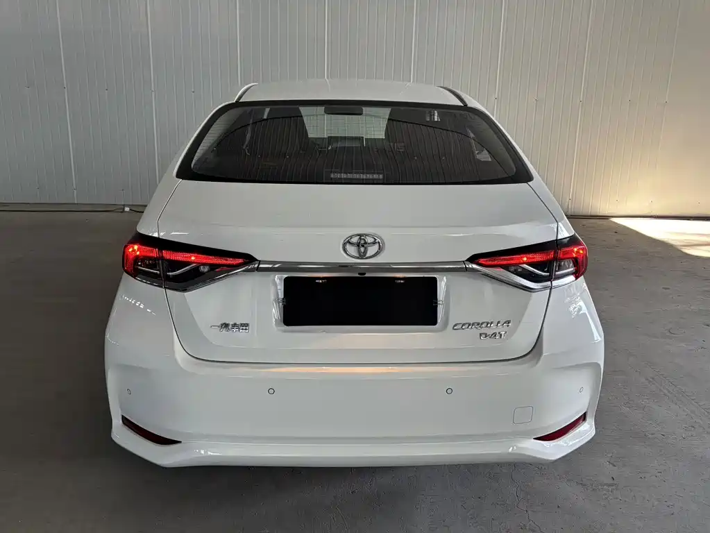 Toyota Corolla — миниатюра 4