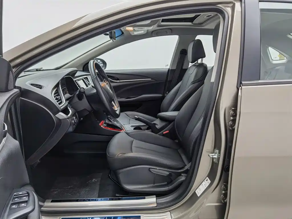 Buick Excelle — миниатюра 10