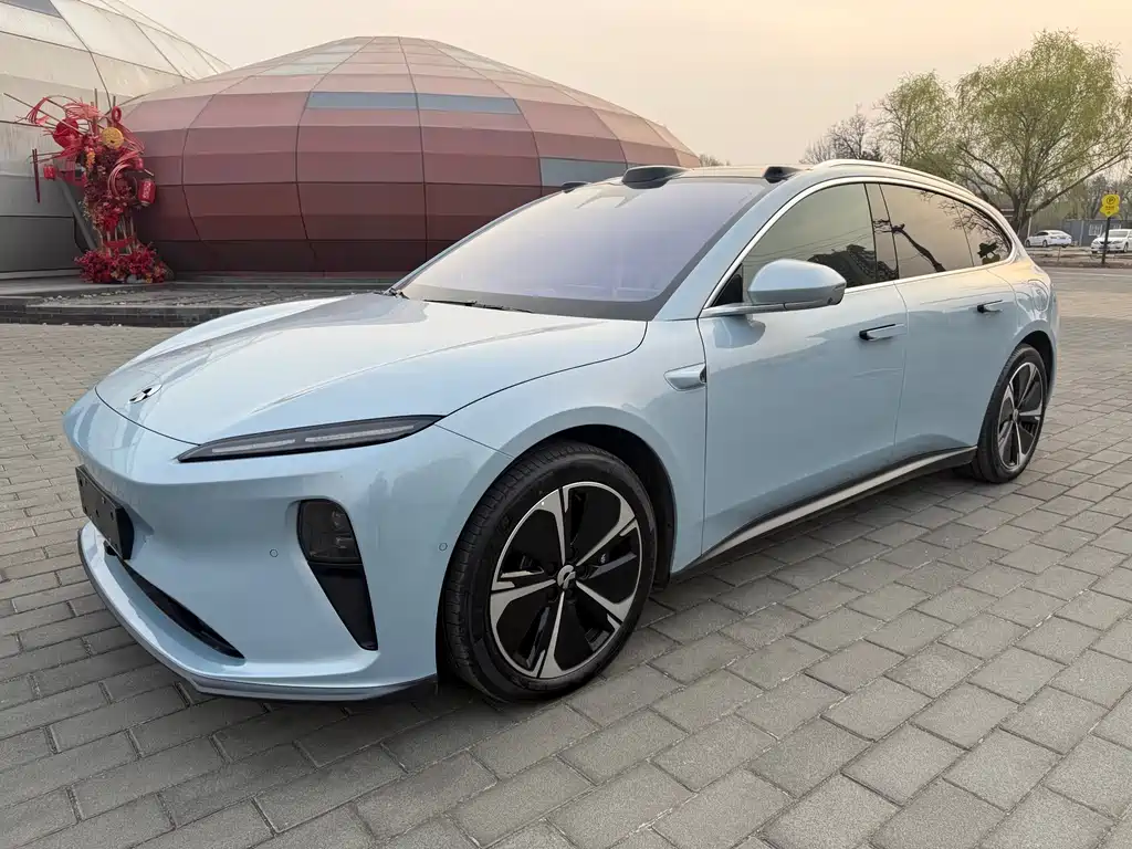 Nio ET5T 2024