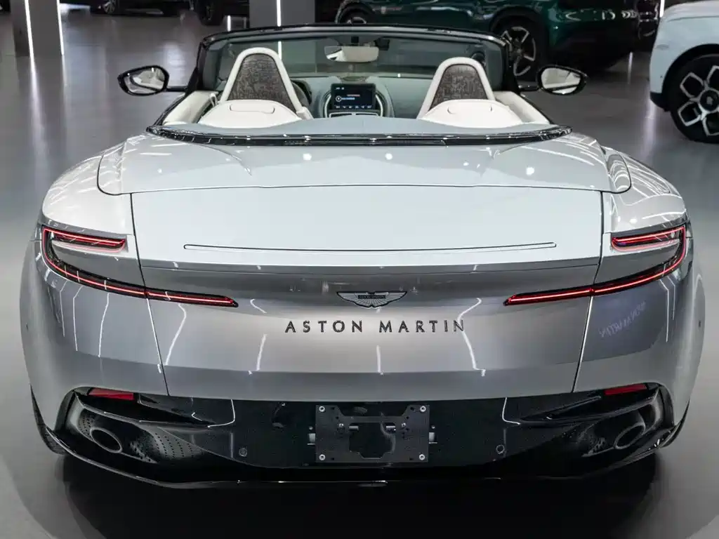 Aston Martin DB11 2023 4.0T V8 Volante
