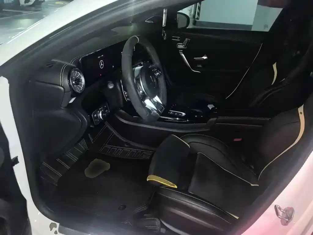 Mercedes-Benz CLA AMG — миниатюра 12