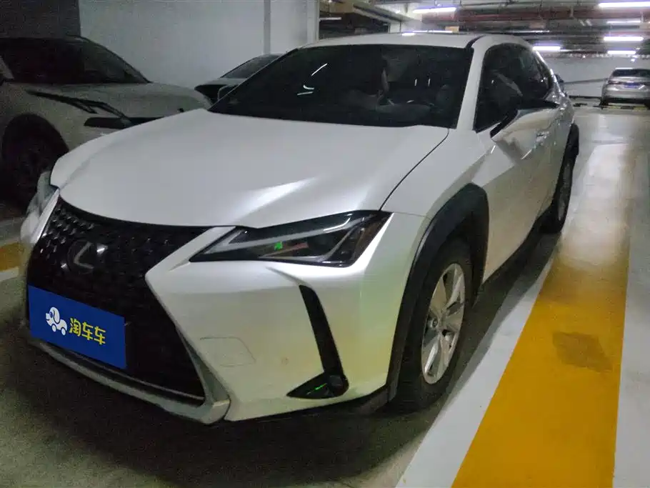 Lexus UX 2020 260h