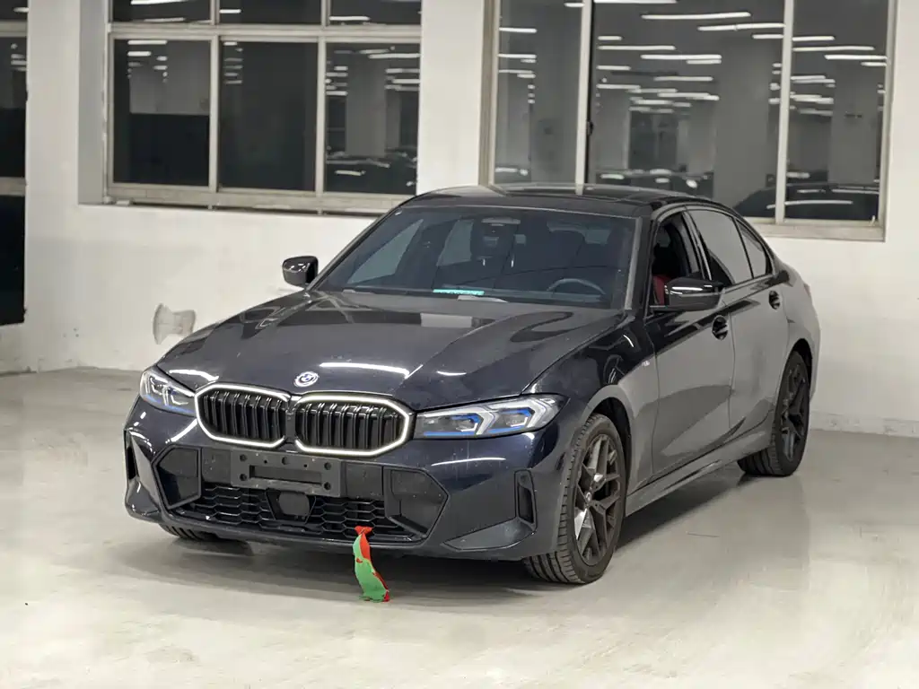 BMW 3 Series 2024