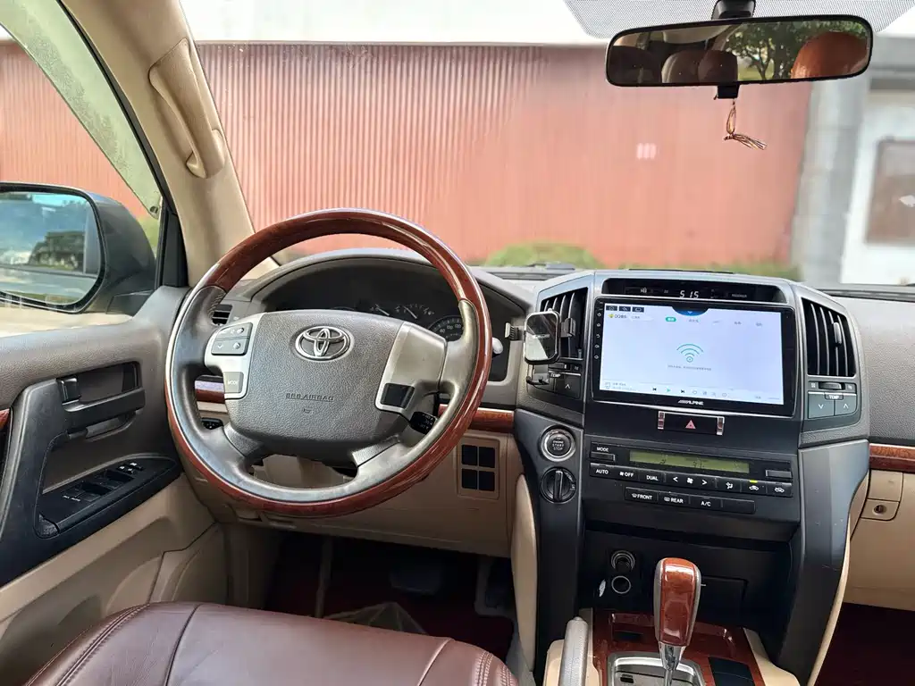 Toyota Land Cruiser — миниатюра 22