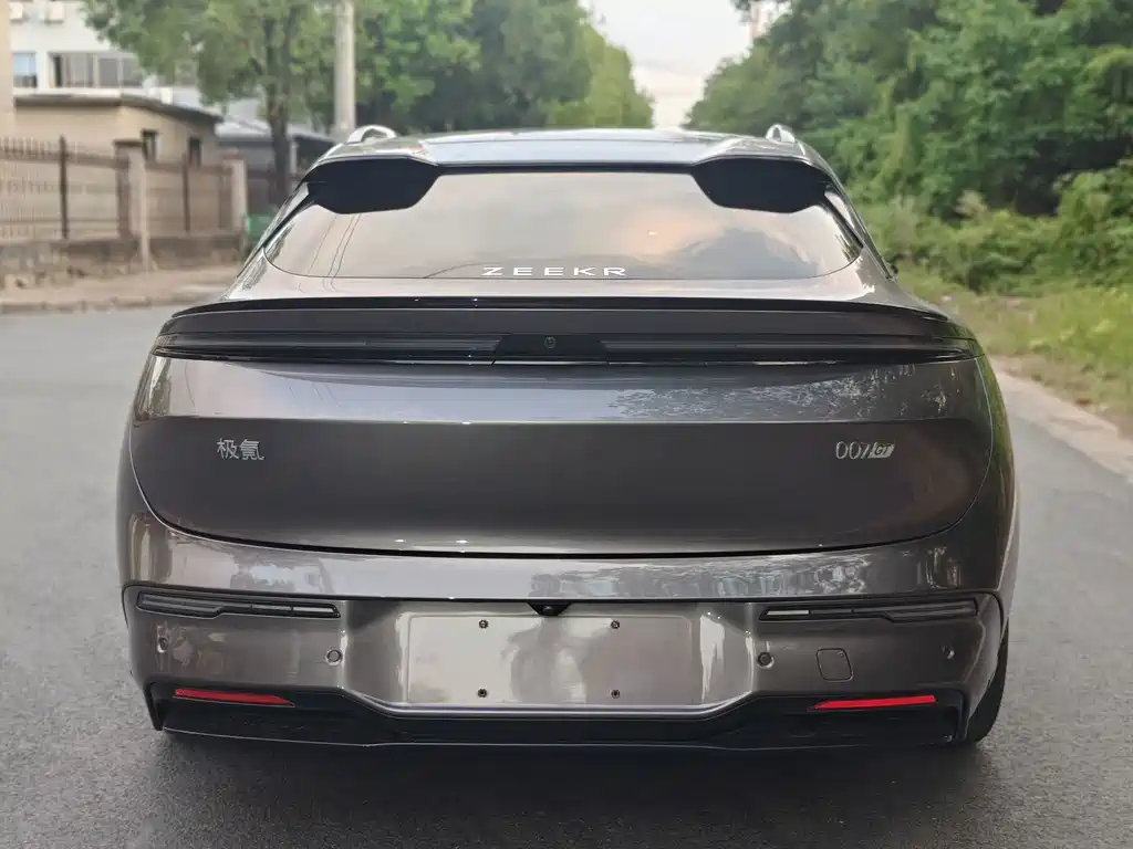 Zeekr Крайний Криптон 007 GT — миниатюра 11