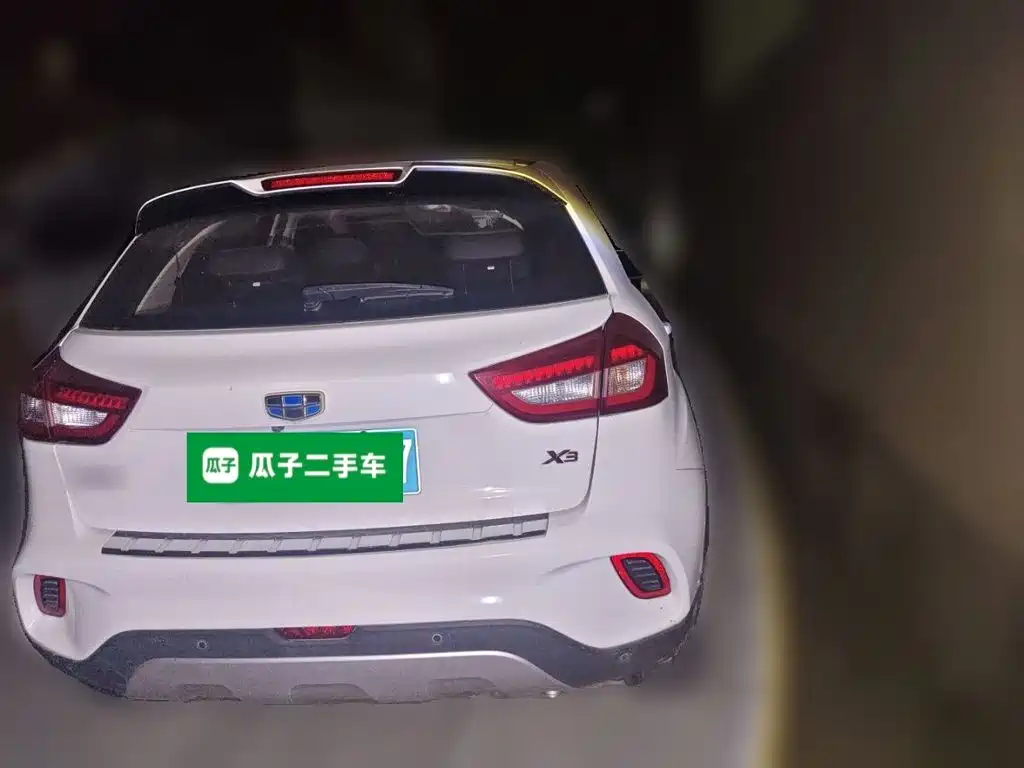 Geely Vision X3 — миниатюра 4