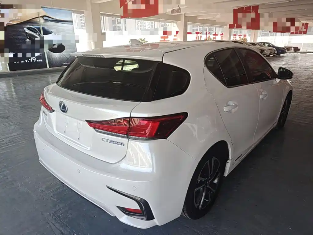 Lexus CT — фотографии объявления, Фото 7