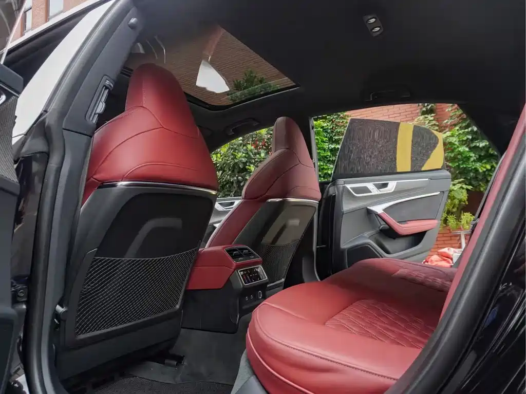 Audi A7L — миниатюра 12