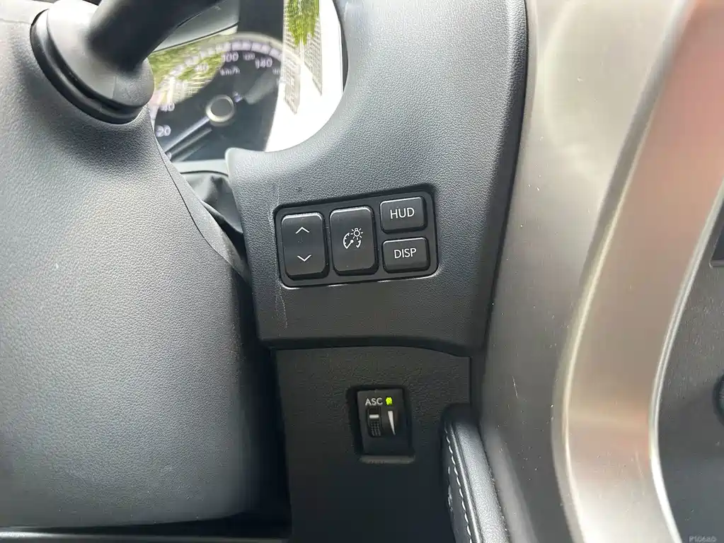 Lexus NX — миниатюра 16