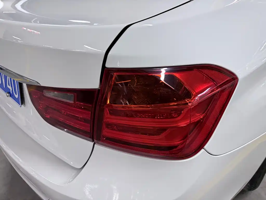 BMW 3 Series — миниатюра 20