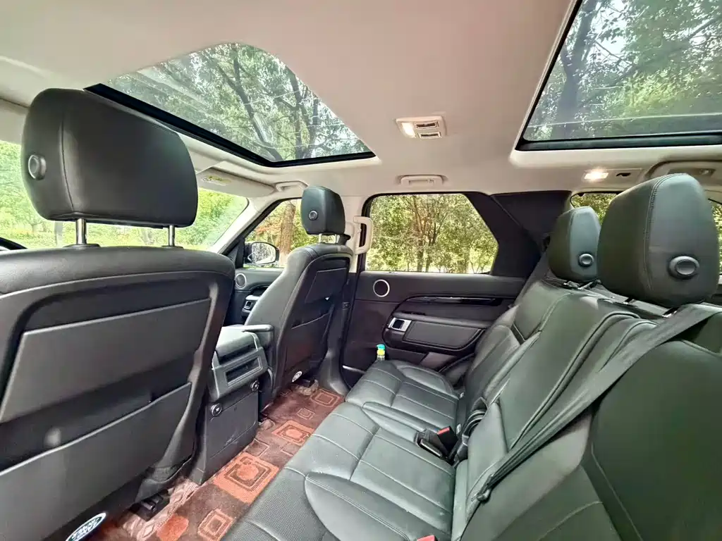 Land Rover Discovery — миниатюра 8