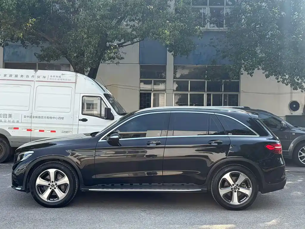 Mercedes-Benz GLC — миниатюра 7