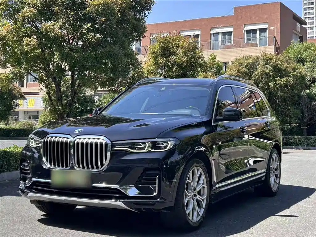 BMW X7 2022