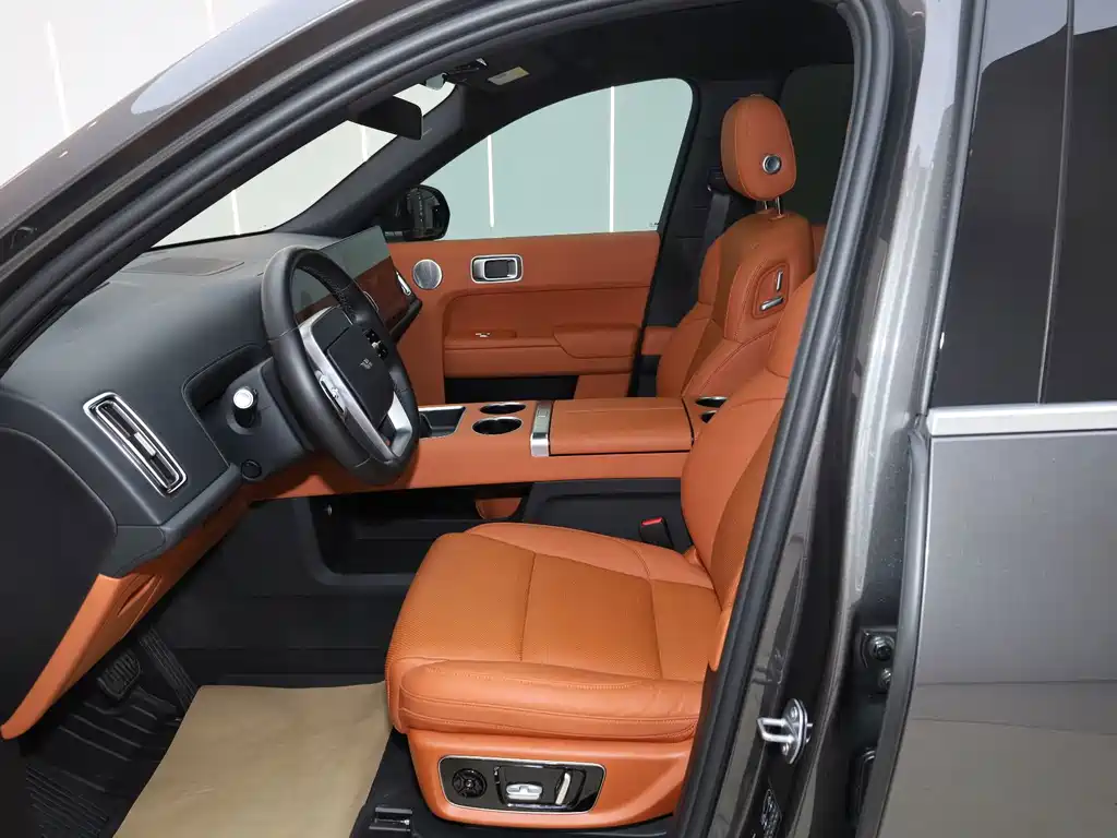 Li Auto Li L8 — миниатюра 13