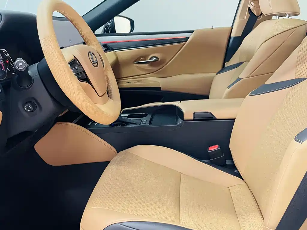 Lexus ES — миниатюра 9