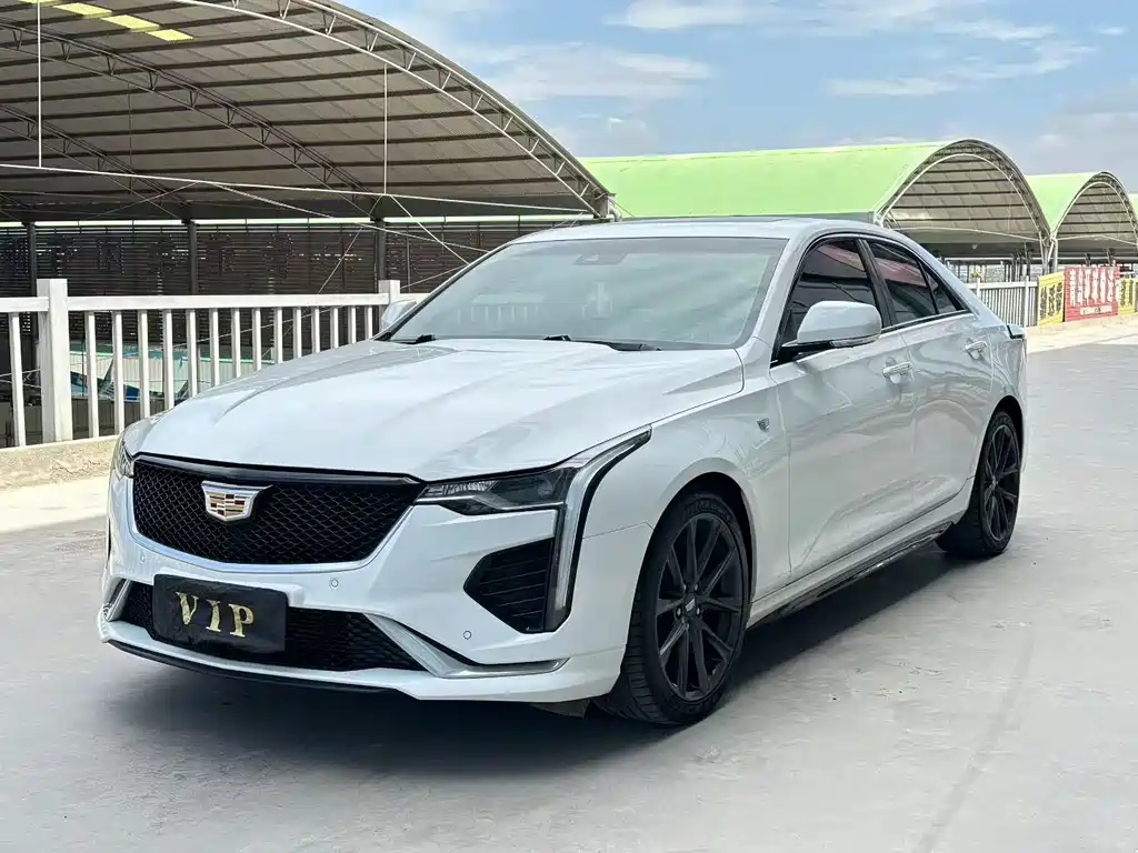 Cadillac CT4 2020