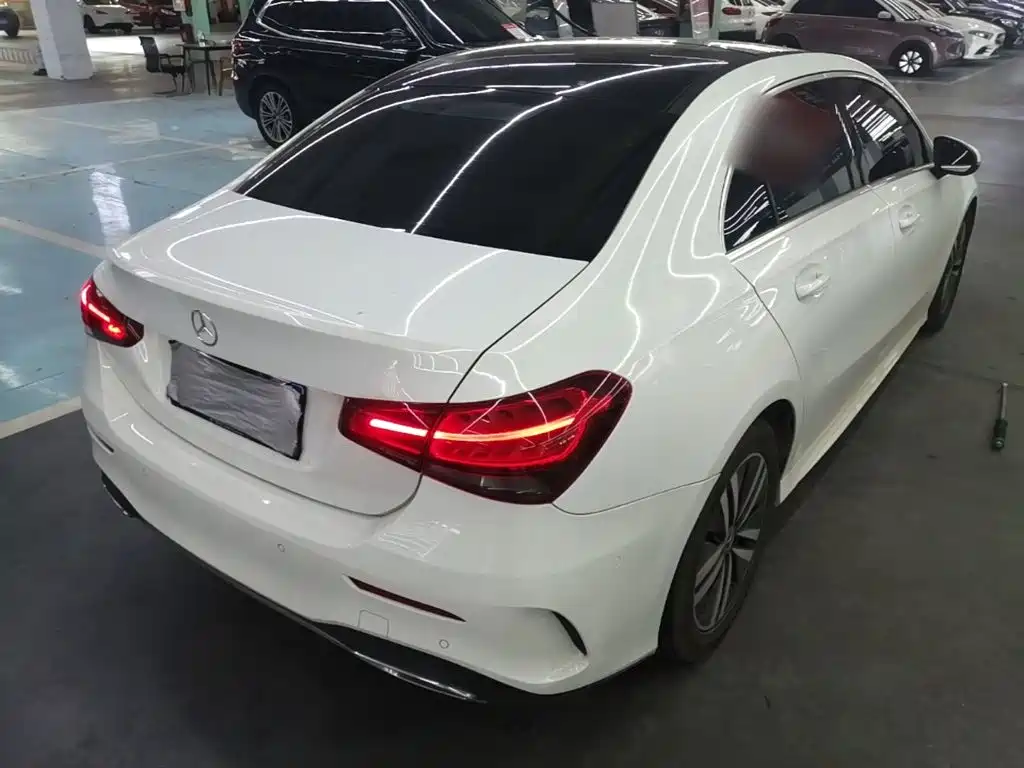 Mercedes-Benz A-Class — миниатюра 7