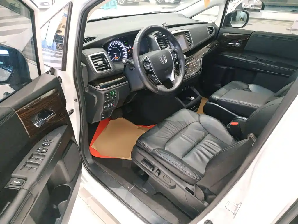 Honda Odyssey — миниатюра 16