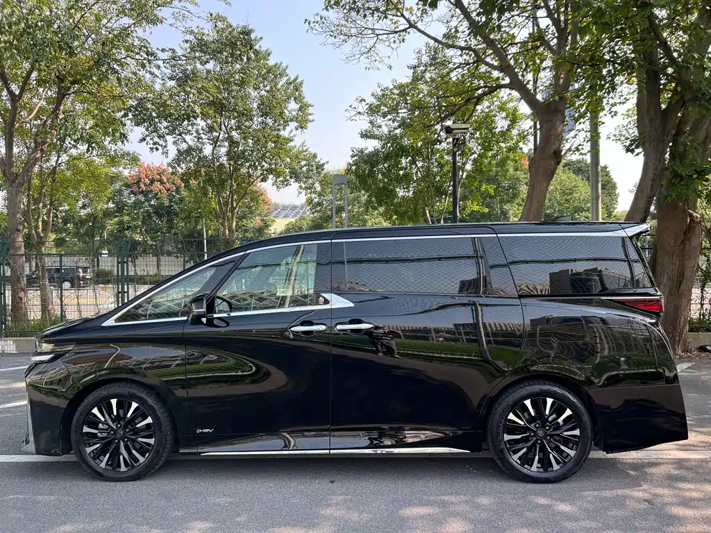 Toyota Vellfire — фотографии объявления, Фото 8