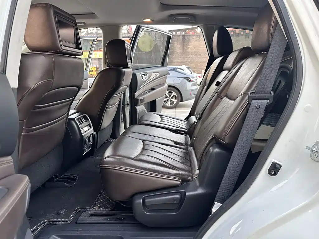 INFINITI QX60