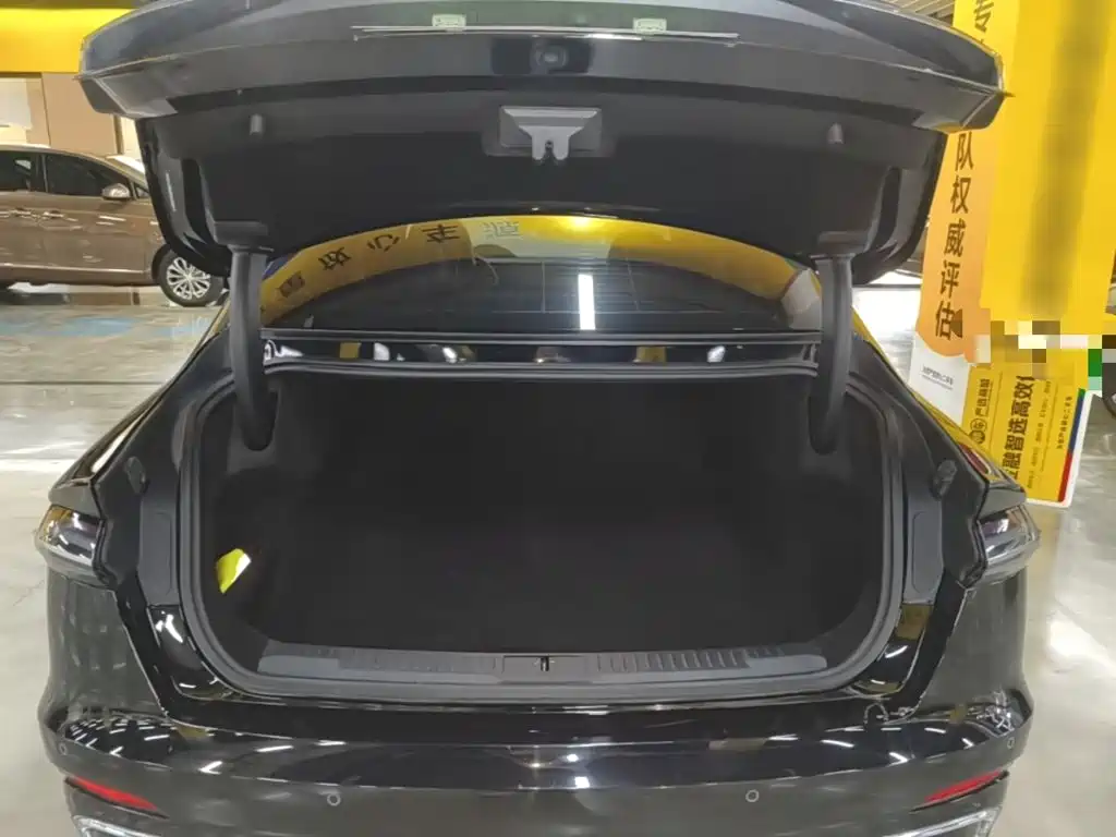Lincoln Z — миниатюра 19