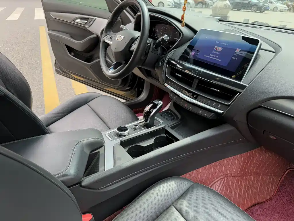 Cadillac CT5 — миниатюра 25